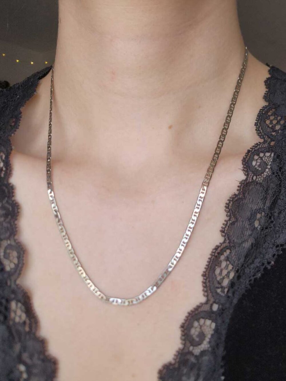 20 inches silver toned mariner chain